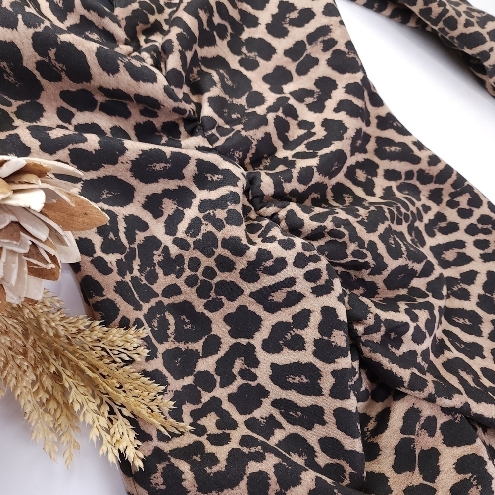 Zara Panther Print Rouged Front and Sleeve Dress Sz Xs - Picture 4 of 13